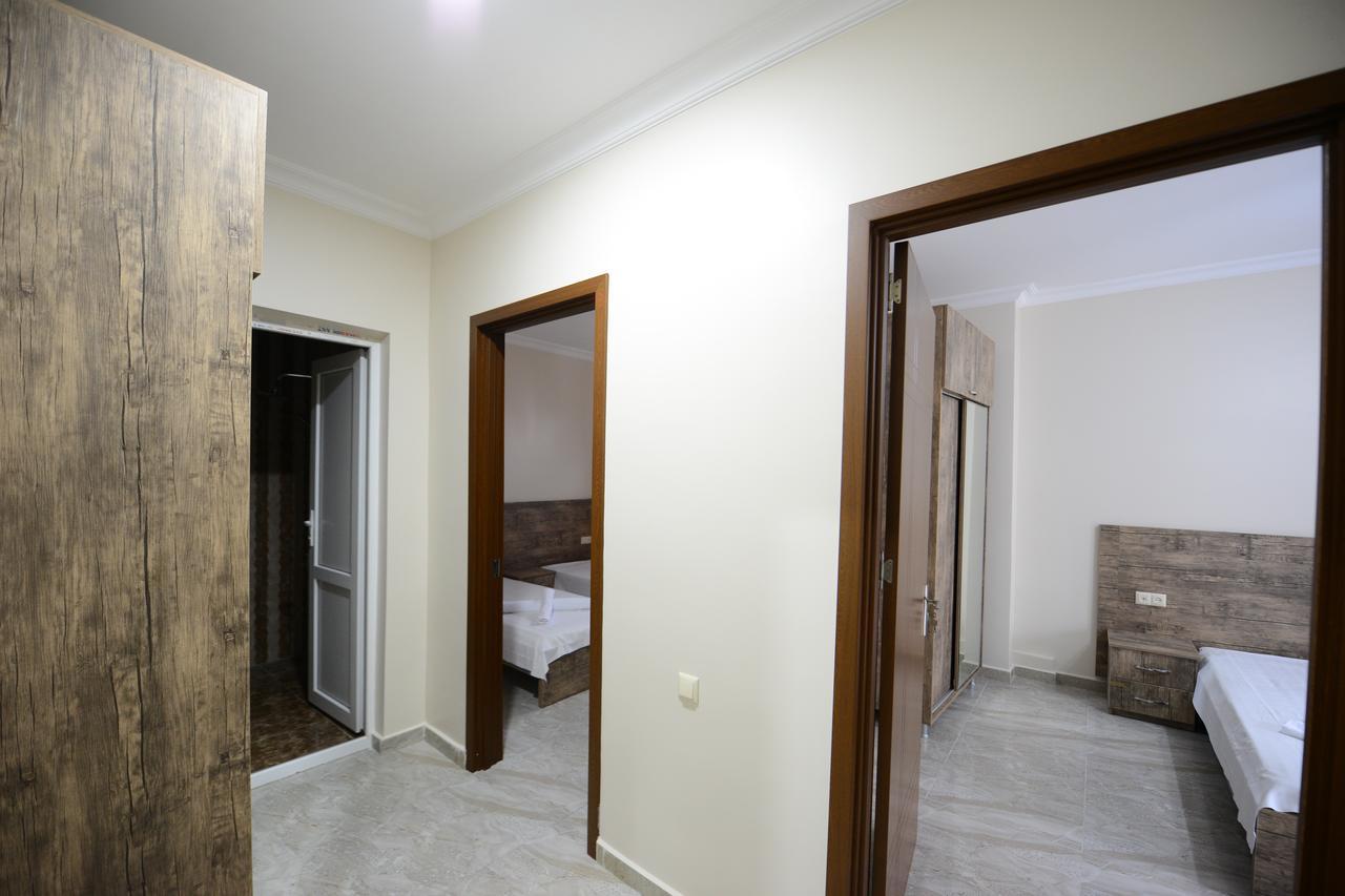 באטומי Family Hotel מראה חיצוני תמונה